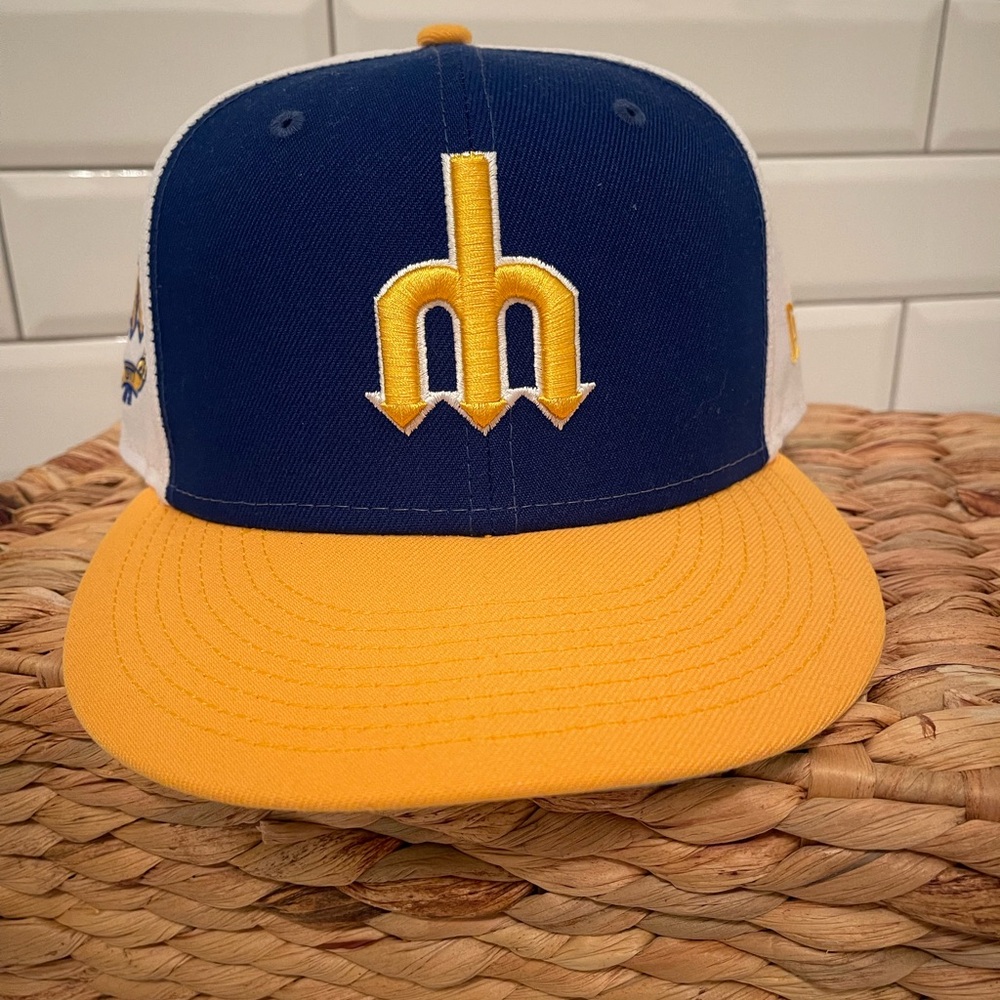 NWOT Seattle Mariners 59 Fifty Fitted Hat New Era 7 1/4